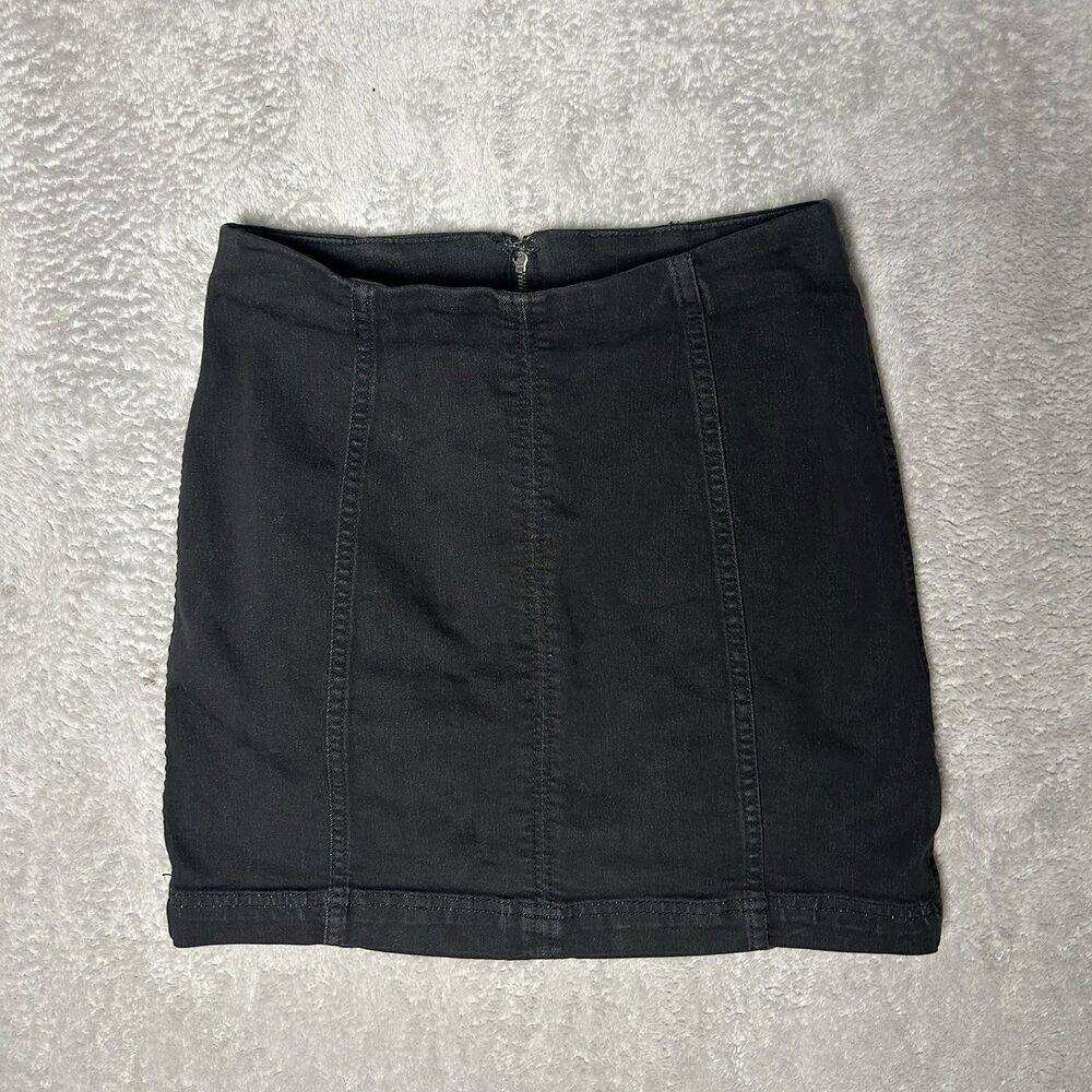 Free People Women’s Black Mini Skirt Size 2 Copper Tag Summer Punk Rock ￼